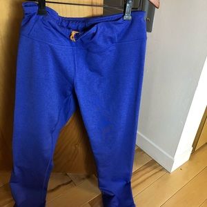 Lucy Cropped Running Pants Size Medium